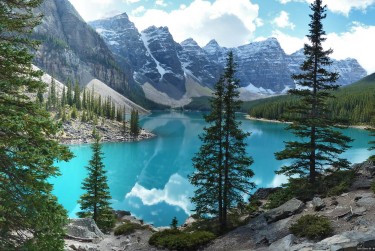 苏州虎丘区小额贷款公司助力解决资金难题